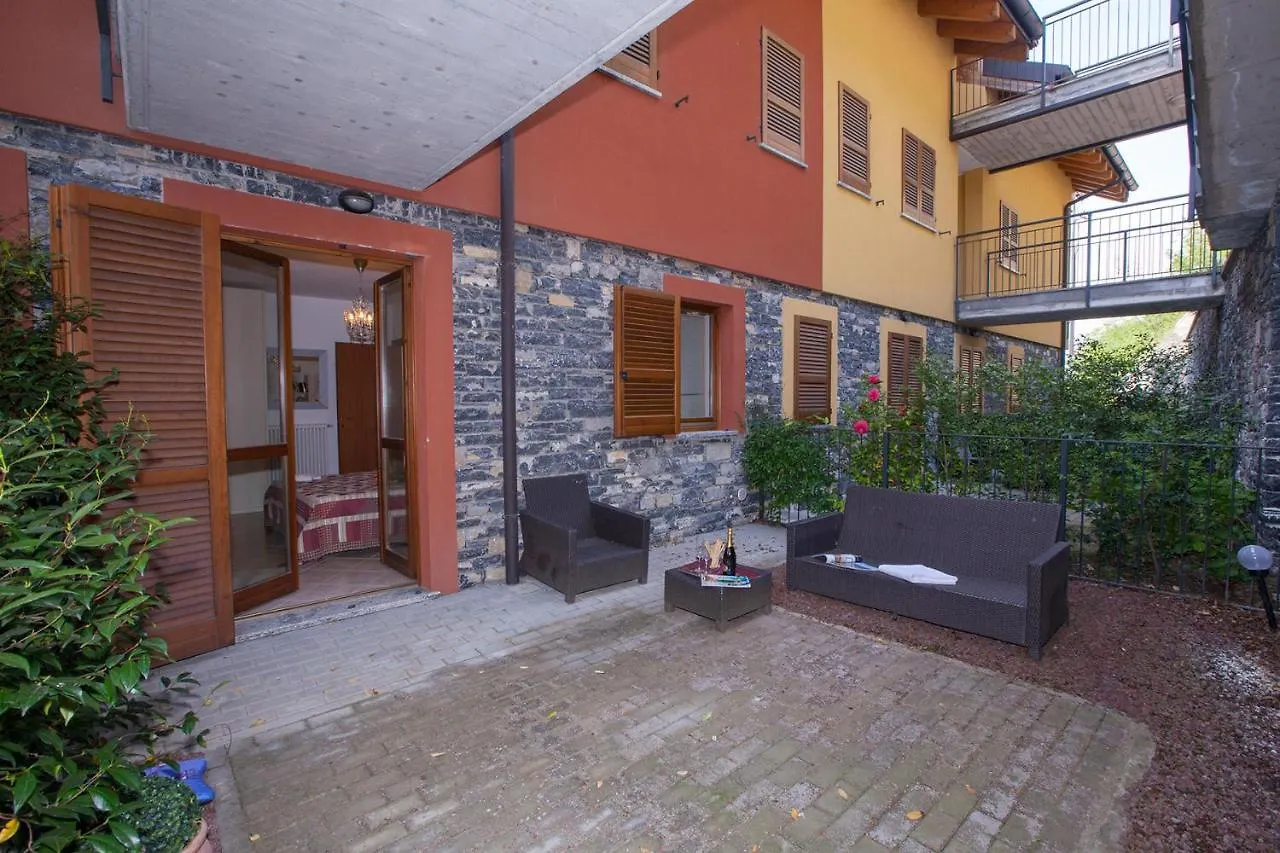 Vista D'Oro Apartments Perledo Italia