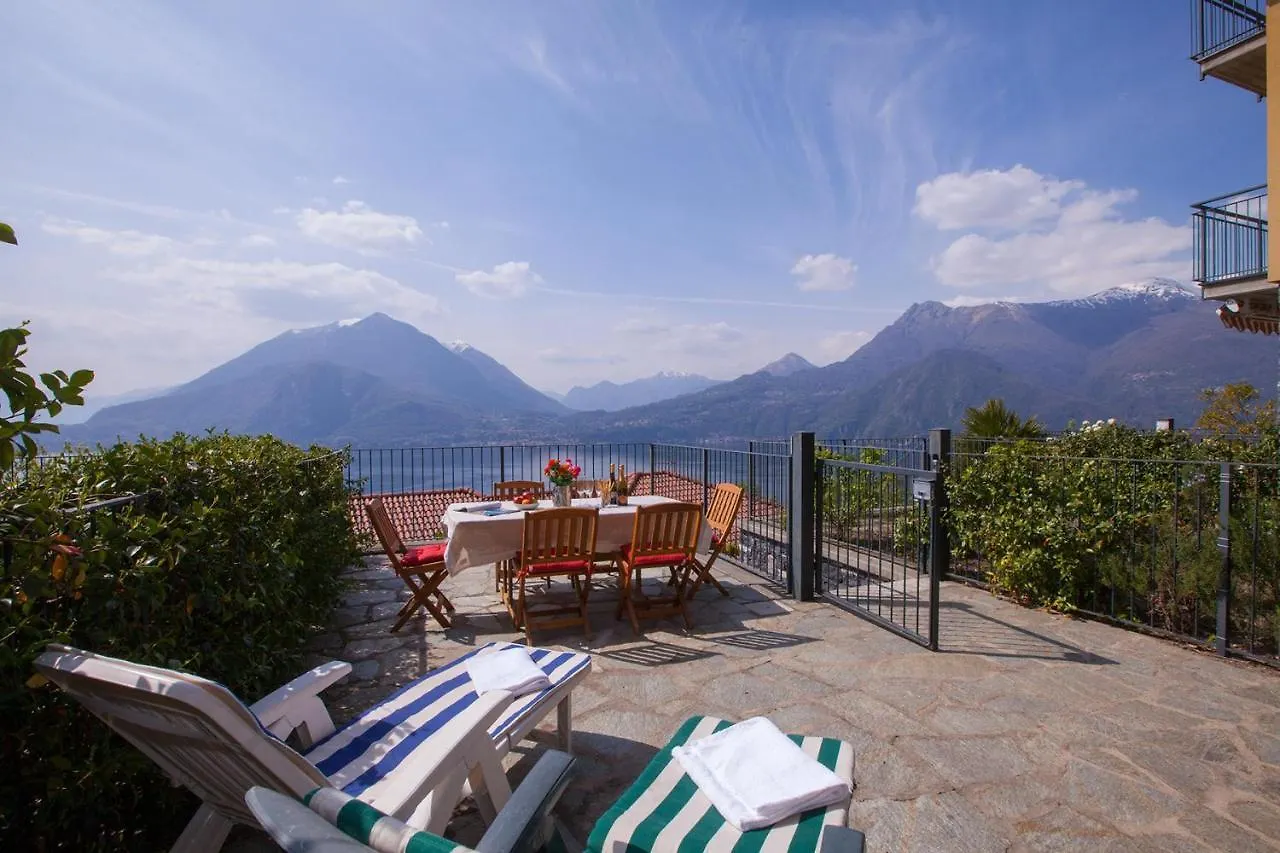 Vista D'Oro Apartments Perledo 0*,  Italia