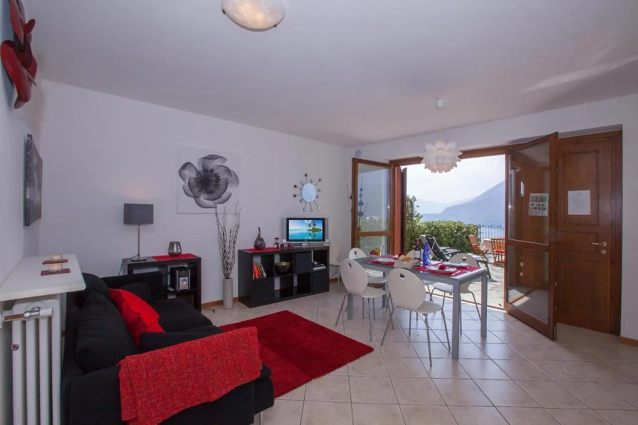 Vista D'Oro Apartments Perledo